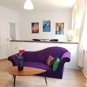  Apartment Beautiful In The Heart Of
